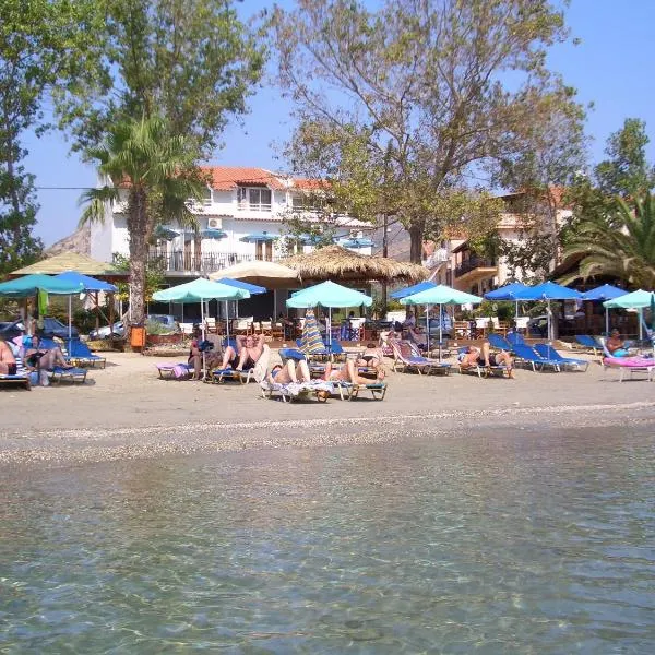 大力神海滨公寓，位于凯特利奥斯的酒店