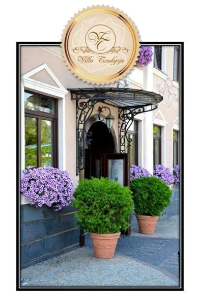 特拉迪西亚别墅，位于比亚韦斯托克的酒店