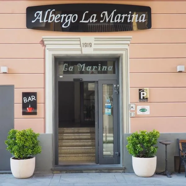 Albergo La Marina B&B，位于德瓦玛丽娜的酒店