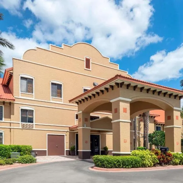 Clarion Inn Ormond Beach at Destination Daytona，位于国家花园的酒店