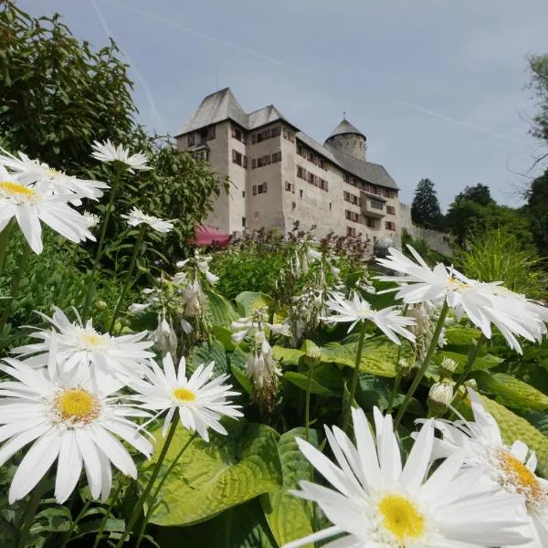 Schloss Matzen，位于拉滕堡的酒店