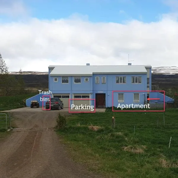 Peaceful farm apartment，位于Eiðar的酒店