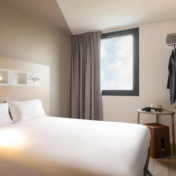 ibis budget Gonesse，位于Fontenay-en-Parisis的酒店