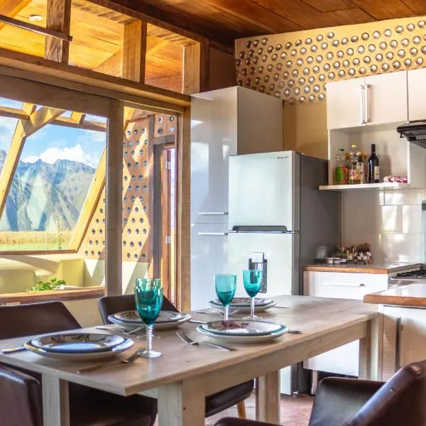 Casa 100% ecológica con vista a los glaciares andinos,位于Maras的酒店