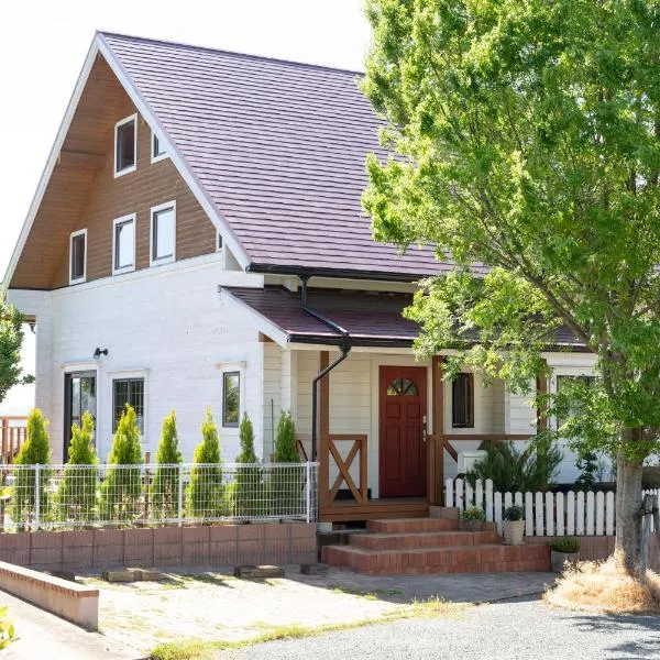 Keiko's Home Beautiful Resort Villa 20 min to Tenjin free park，位于Itoshima的酒店
