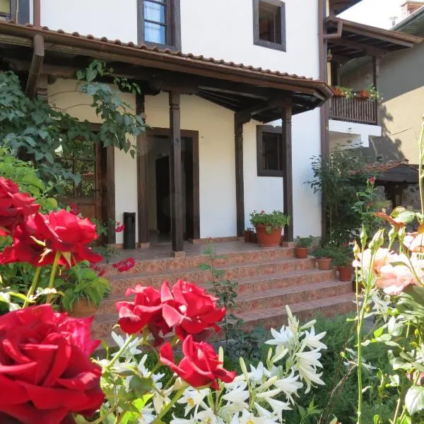 Oazis Guesthouse，位于Lovech的酒店