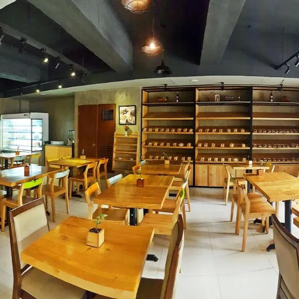 金色山谷酒店，位于宿务的酒店