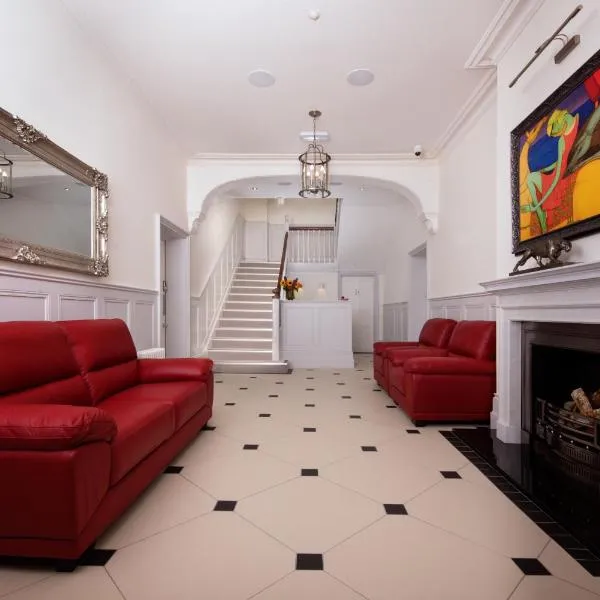 Best Luxury Apart Hotel in Oxford- Beechwood House，位于威特尼的酒店