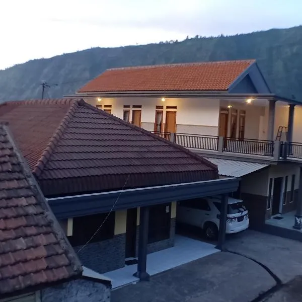 Holiday Home Anggun Bromo，位于布罗莫的酒店