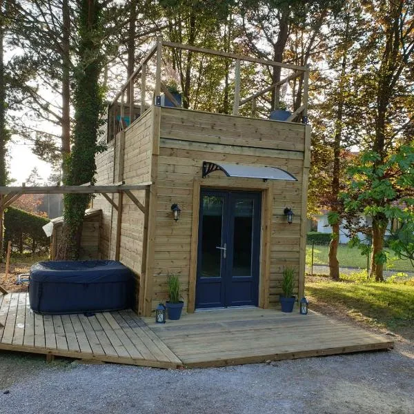 Le domaine des hauts de canche Magnifique Tiny house avec Spa，位于埃塔普勒的酒店