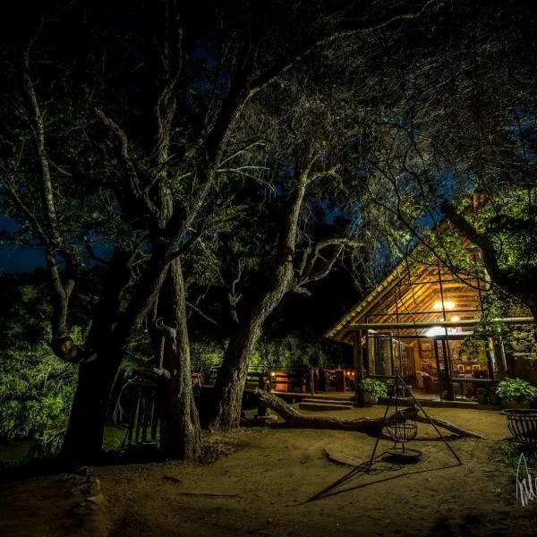 Rio Dos Elefantes River Camp，位于巴卢莱自然保护区的酒店