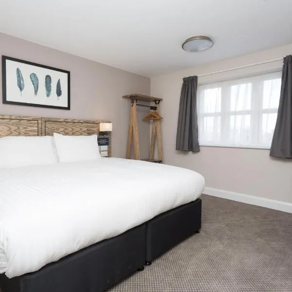 The Aviator, formerly Smugglers Cove, Clacton On Sea by Marston's Inns，位于滨海克拉克顿的酒店