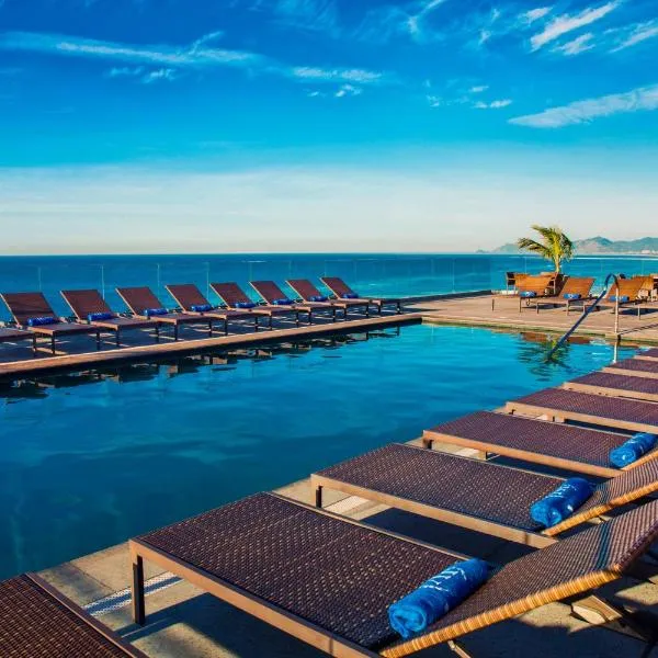 Windsor Oceanico Hotel，位于Jacarepaguá的酒店