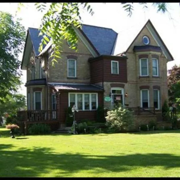 Pemberley House Bed and Breakfast，位于Seaforth的酒店