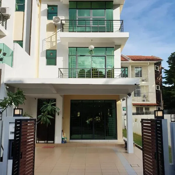 德内斯特度假屋，位于Kampong Permatang Pasir的酒店
