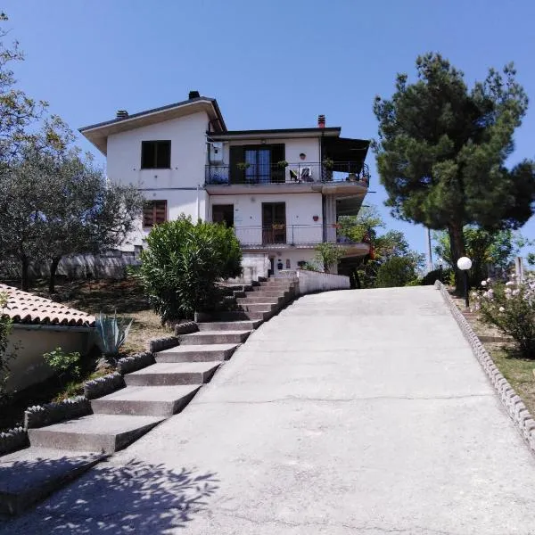 Dolce Risveglio，位于San Valentino in Abruzzo Citeriore的酒店