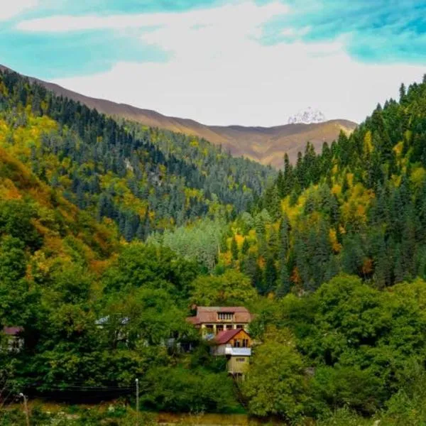 Summer house on a hill near Shovi，位于Utsera的酒店