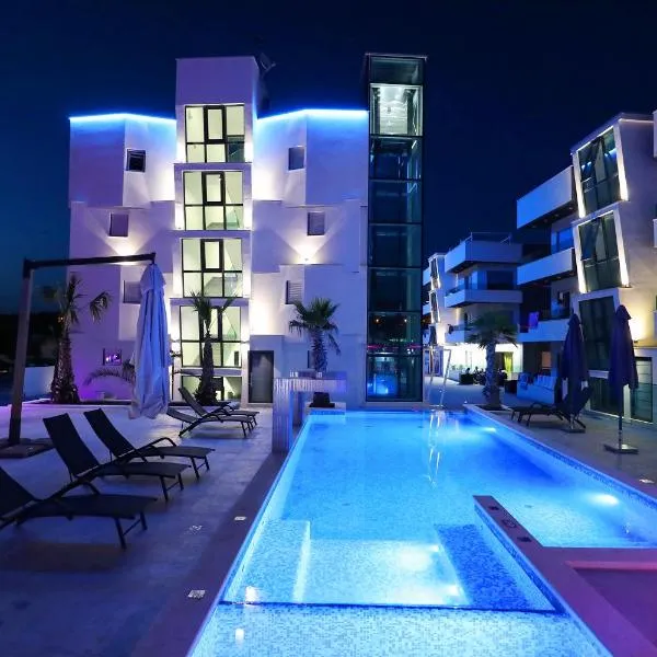 Boutique Residence Cosmopolis 1，位于比比涅的酒店
