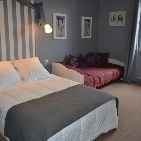 瑞雷斯萨拉辛酒店，位于Mons的酒店