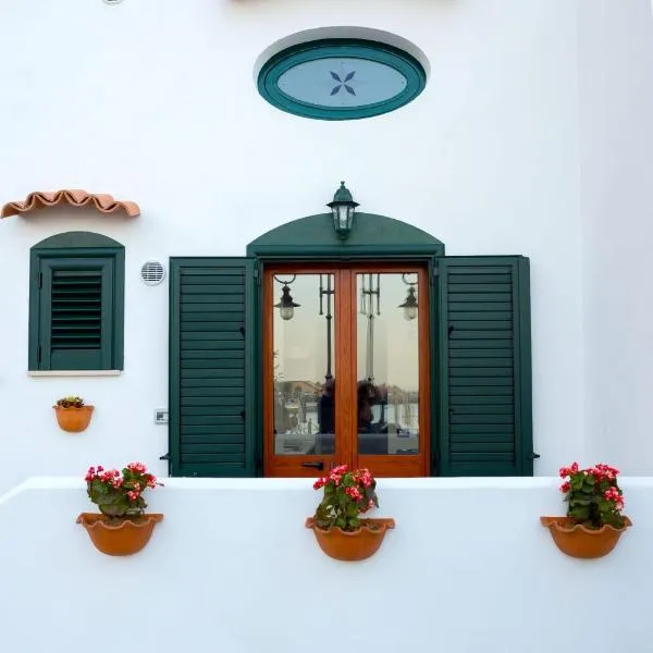 MARINELLA CASA VACANZE，位于切塔拉的酒店