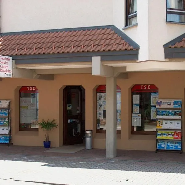 铜酒壶公寓式酒店，位于托特莫斯的酒店