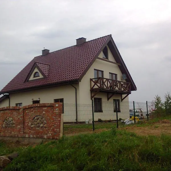 Pokoje i domki Monika，位于Będzino的酒店