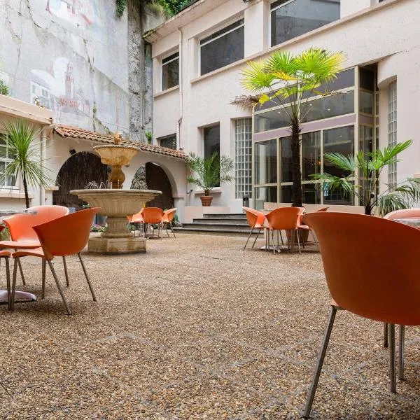 The Originals City, Hôtel Astoria Vatican, Lourdes，位于卢尔德的酒店
