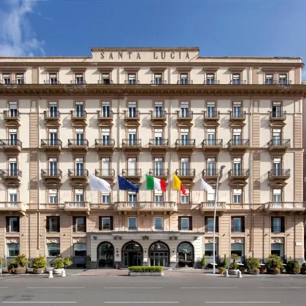 圣卢西亚大酒店，位于那不勒斯的酒店