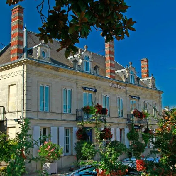 Hotel Henri IV，位于Cercoux的酒店