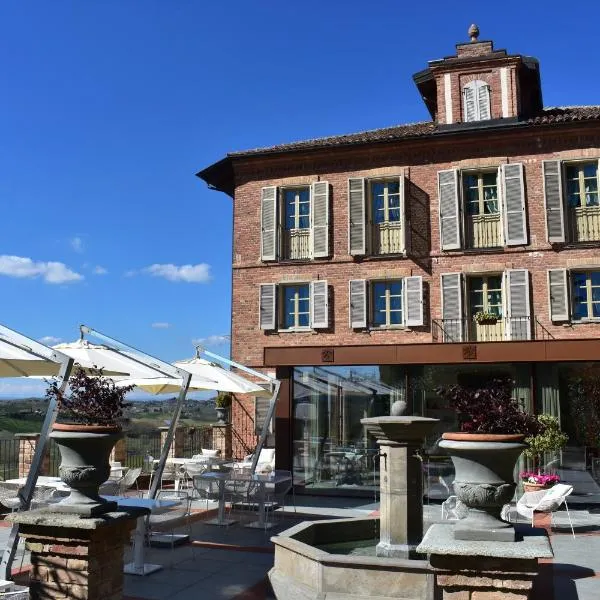 Villa Fontana Relais Suite & Spa，位于Calosso的酒店