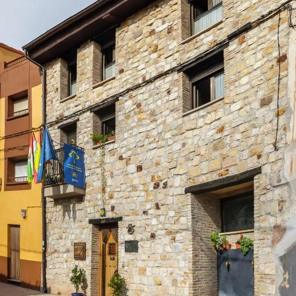 ALBERGUE SAN SATURNINO，位于Arenzana de Abajo的酒店