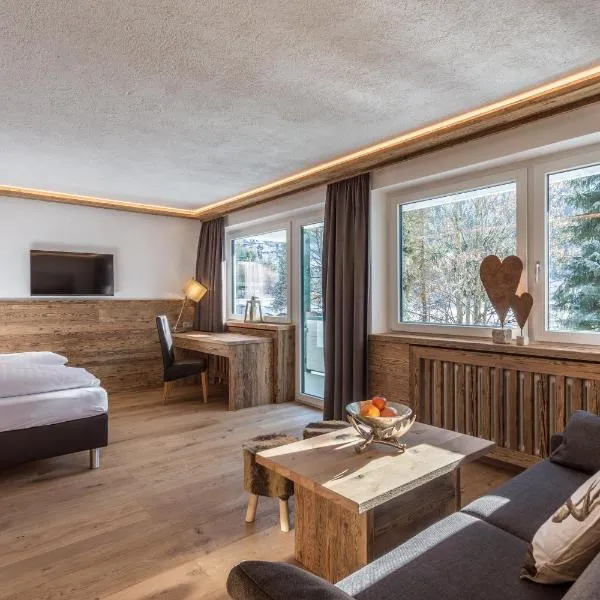Almhof Kitzlodge - Alpine Lifestyle Hotel，位于蒂罗尔-基希贝格的酒店
