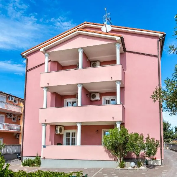 Apartmani Diana，位于梅杜林的酒店