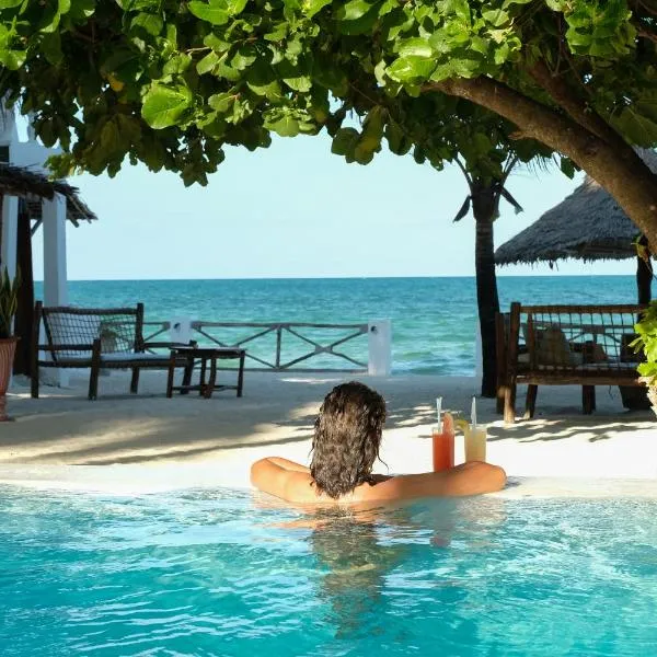 马库提海滩别墅酒店，位于布韦朱的酒店