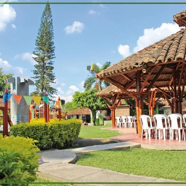 La Oliva Club Centro Campestre，位于Florida的酒店