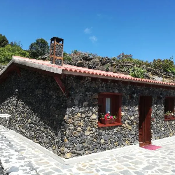 Casas Rurales Los Guinderos，位于Erjos-El Tanque的酒店