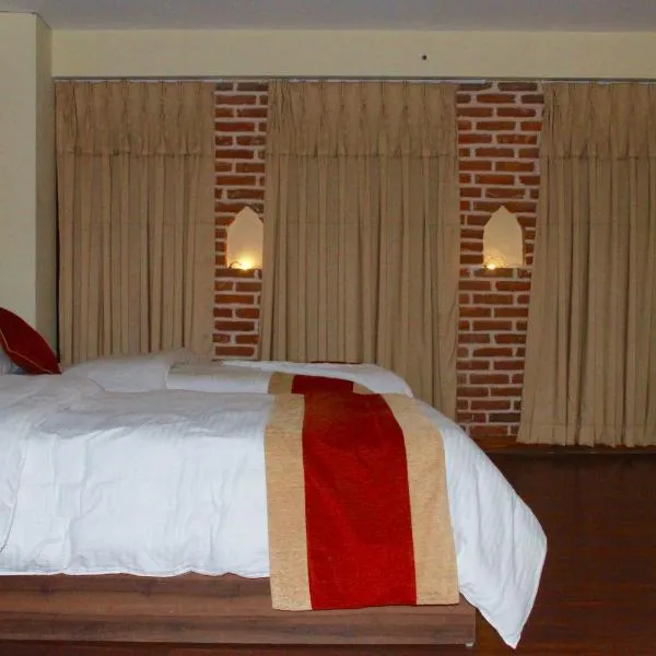 HOTEL LAYAKU DURBAR，位于巴克塔普尔的酒店