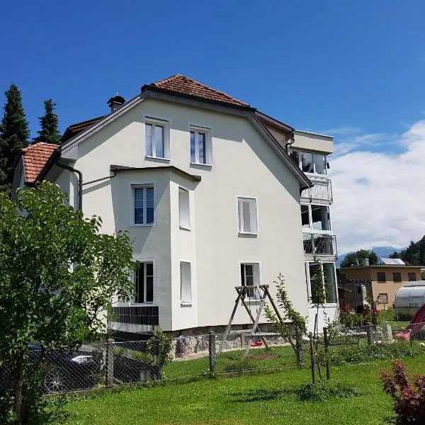 Green Hill Apartments - Feldkirch，位于罗西斯的酒店