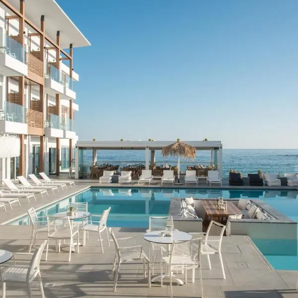 Enorme Ammos Beach Resort，位于Kerá的酒店