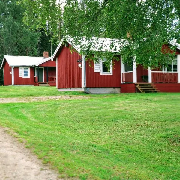 Klarälvsbyn，位于Amnerud的酒店