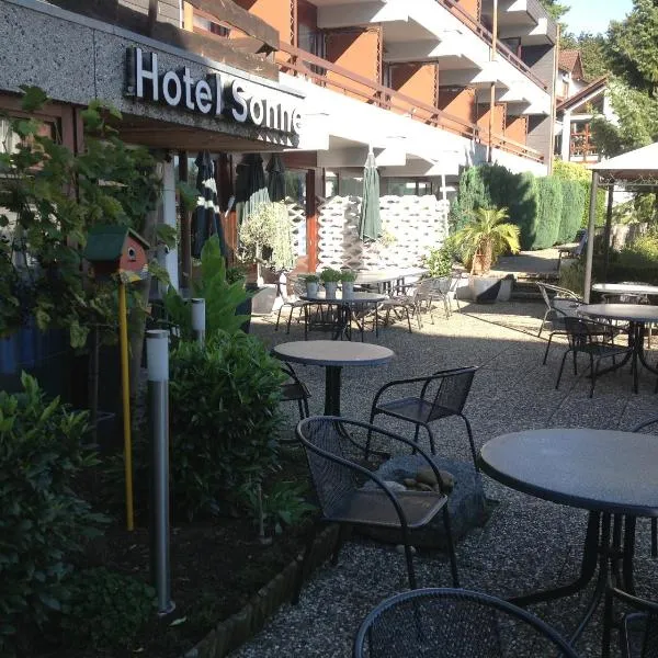 索恩餐厅酒店，位于内卡河畔劳芬的酒店