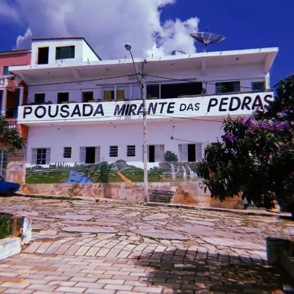 Pousada Mirante das Pedras，位于Luminárias的酒店
