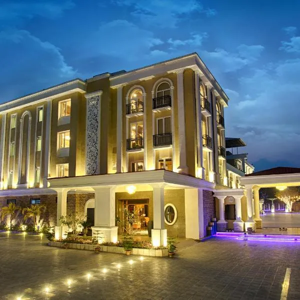 Four Vedas Hotel & Resort，位于西里古里的酒店
