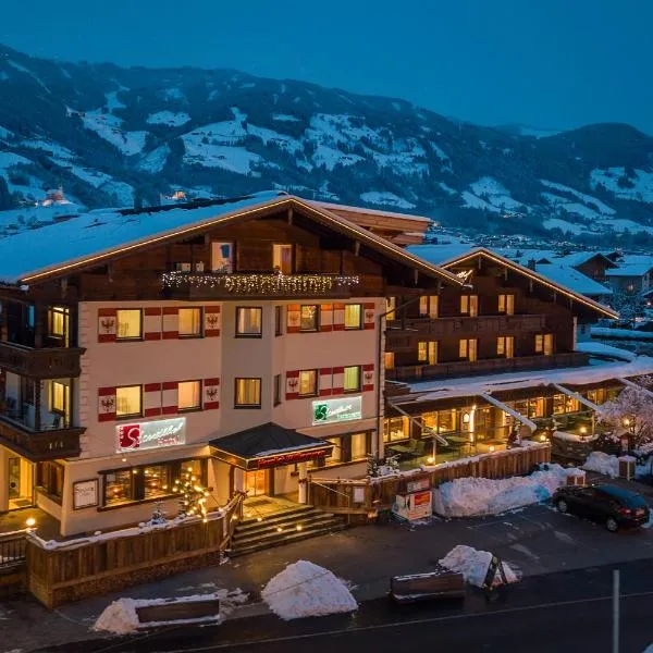 Hotel Standlhof Zillertal，位于乌登斯的酒店