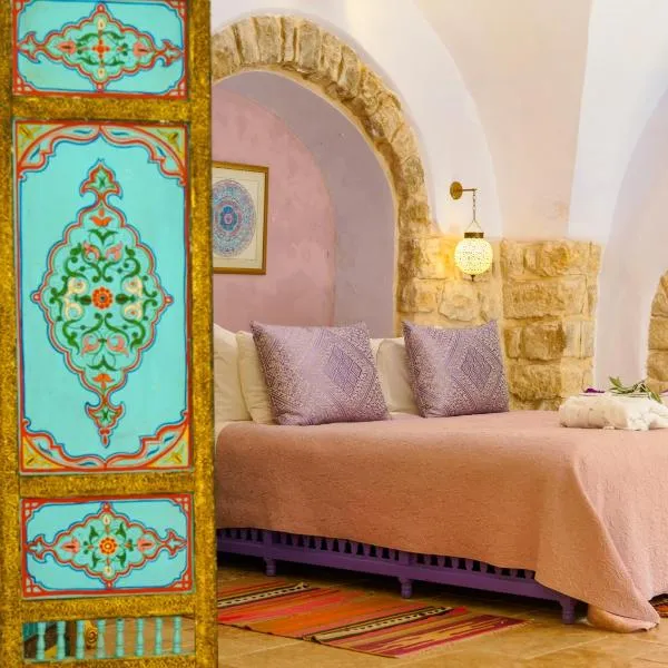 The Way Inn - Boutique Suites，位于Hatzor haglilit的酒店