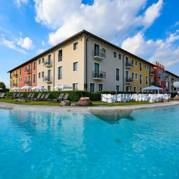 TH Lazise - Hotel Parchi Del Garda，位于圣马蒂诺德拉巴的酒店