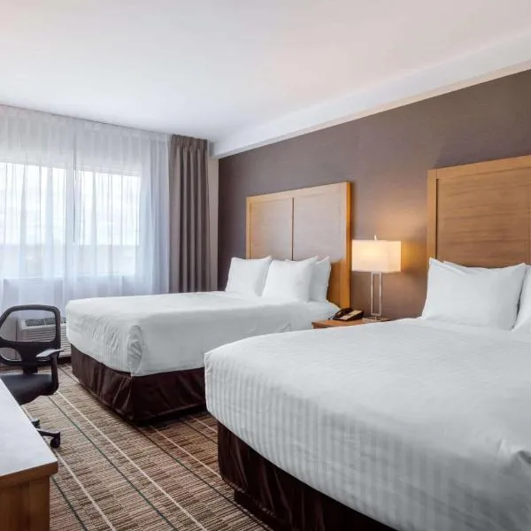 Quality Hotel,位于克拉伦维尔的酒店