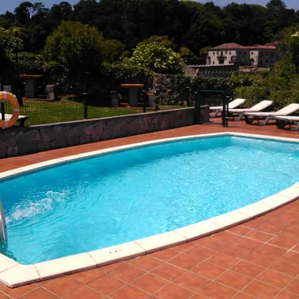 Apartamentos Rurales Las Dos Torres，位于伊斯拉的酒店