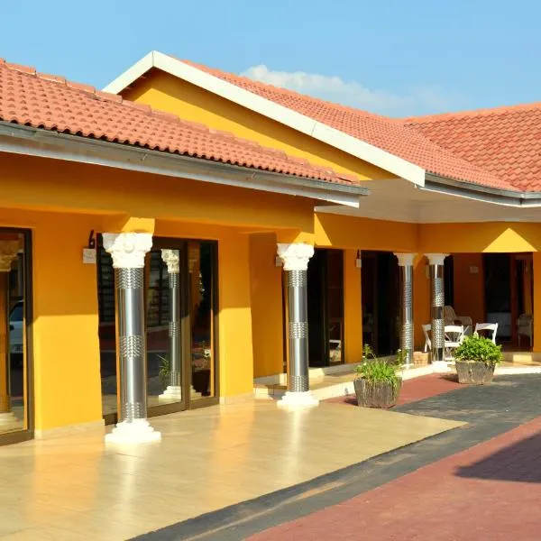 Selamod Village Guest House，位于Boshoek的酒店