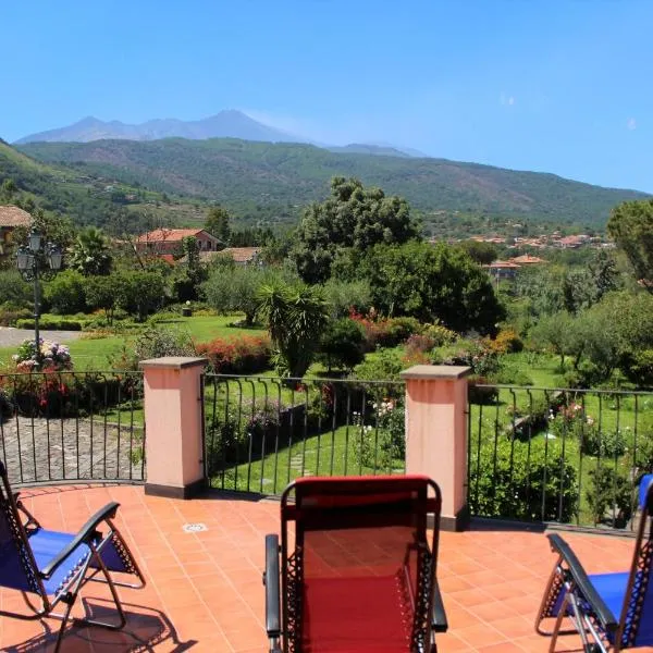 Villa Vulcano, tra l'Etna e il mare，位于扎费拉纳-埃特内阿的酒店
